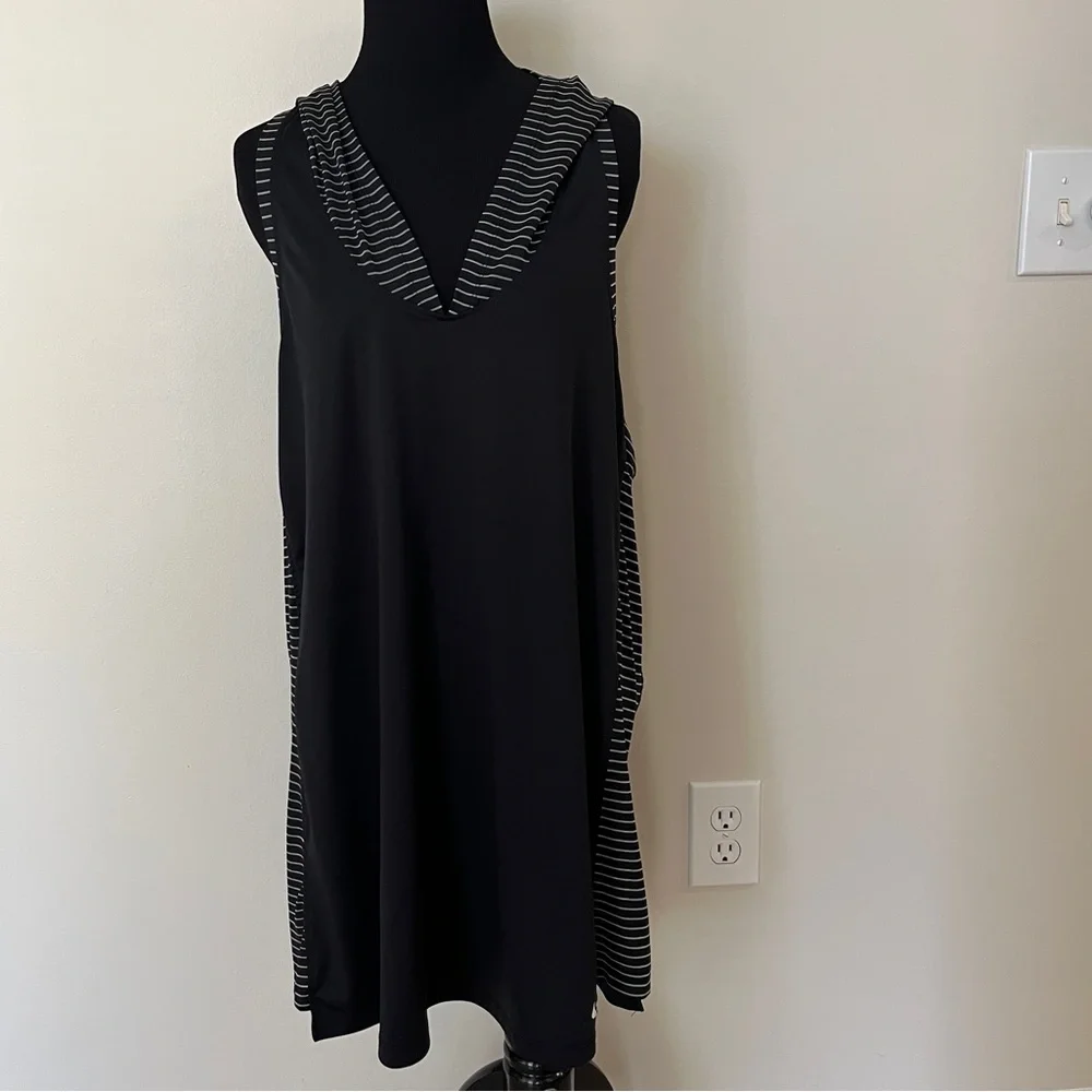 Nike Hooded Dress Cover Up - Picture 1 of 9